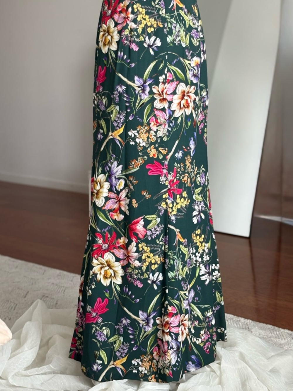 New with tags Sachin & Babi Galiana Gown SZ 10 - Picture 4 of 9